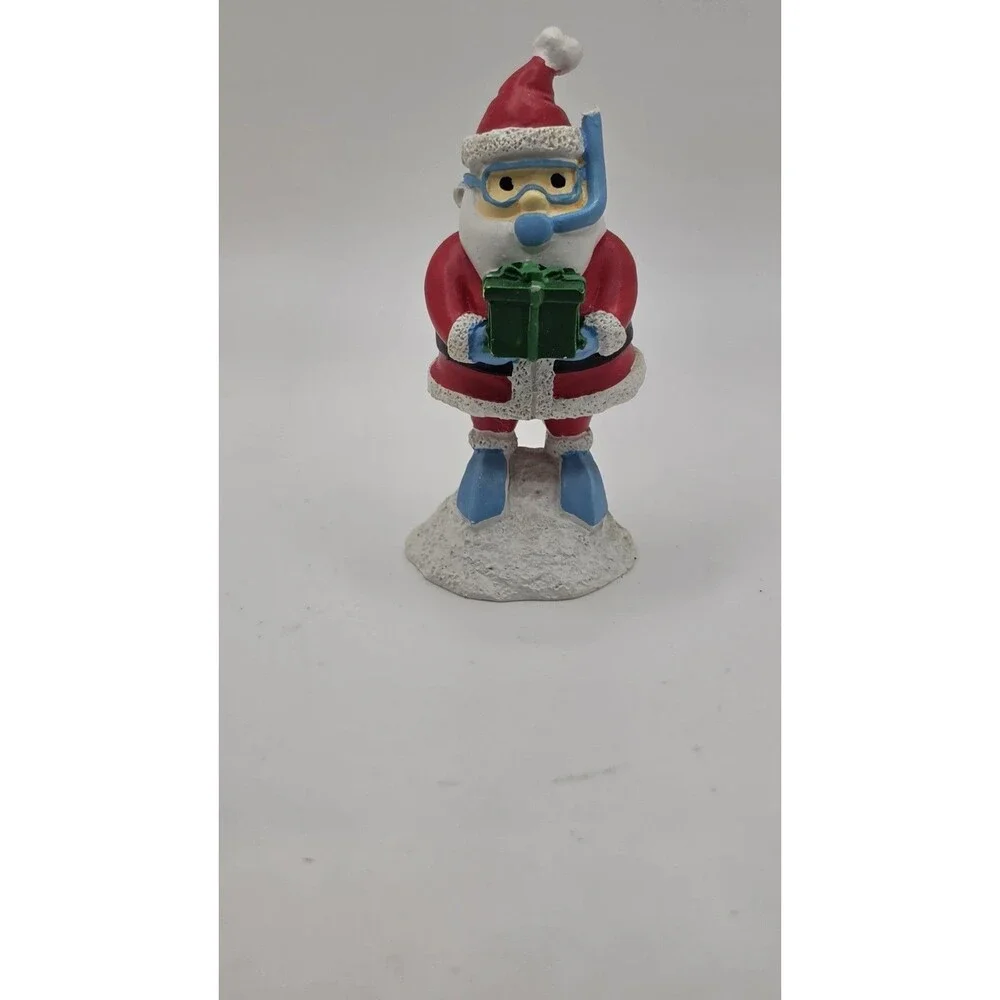 Aquarium Figure Lot Scuba Santa Frankenstein Castle Diver Helmet Duck